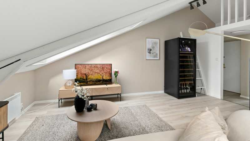 Modern Home Storage Solutions for Clutter-Free Living in 2025