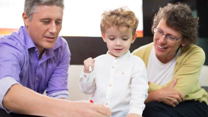 FPMomTips Parental Guide by FamousParenting