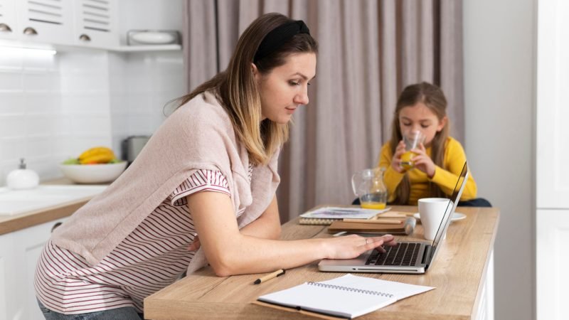 checking account for daily expenses