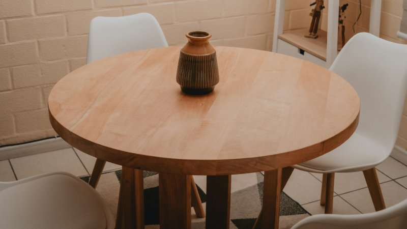 Table Clutter