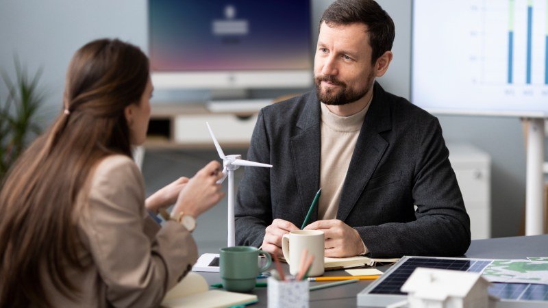 How Does Fractional CFO Support for Startups Help Founders Prepare for Investor Due Diligence?